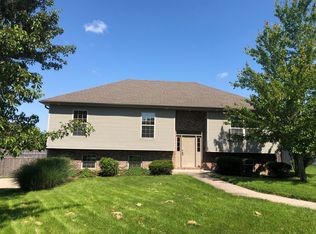 3005 Lake Town Dr, Columbia, MO 65203