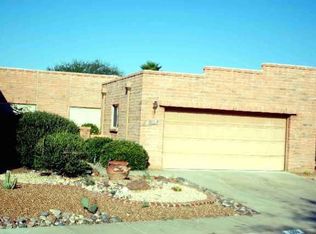1910 W Camino Del Zanco, Green Valley, AZ 85614