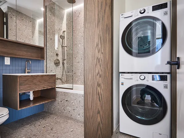 373 Palmetto Street image 2 of 12