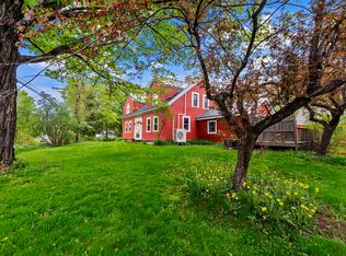 238 Murray Hill Rd, Hill, NH 03243