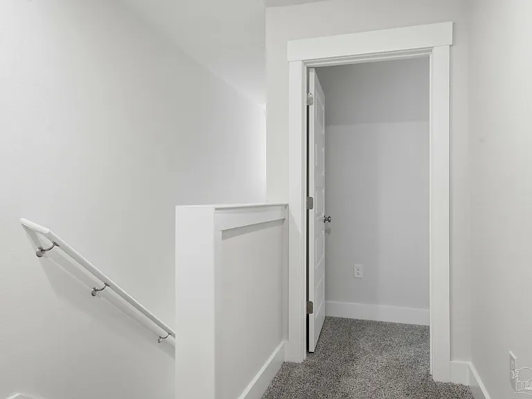 9422 Nature Creek Ln — Photo 14