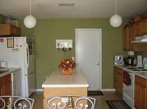 2nd image of 30520 Birdhouse Dr