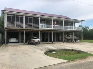 431 Riverview Rd, Bay Saint Louis, MS 39520