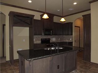 2917 San Juan Trl, Moore, OK 73160