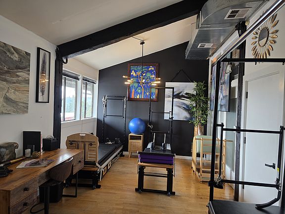 4th image of 12708 Northup Way Suite 201