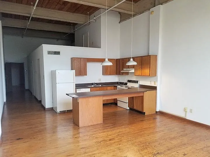 500 N Duke St #53-206 — Photo 5