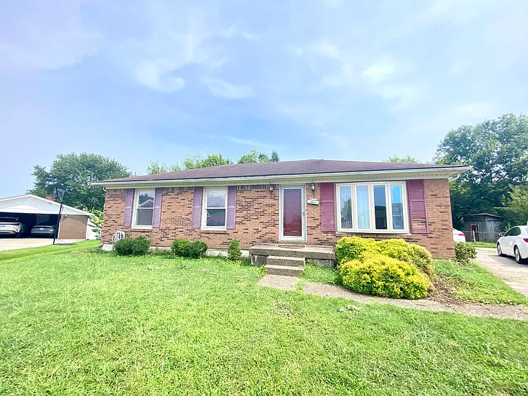 7617 Aluma Ln #HOUSE — Photo 1