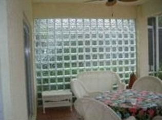 9467 Meadowood Dr, Fort Pierce, FL 34951