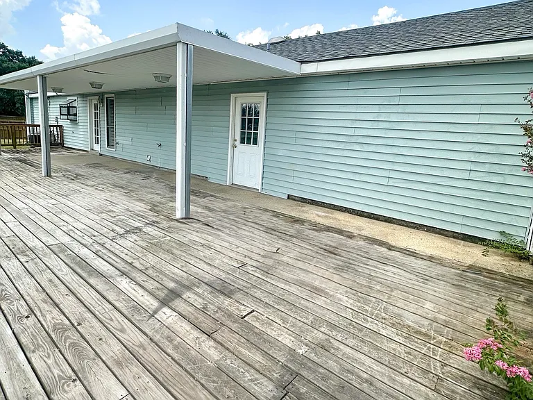302 Credeur Rd — Photo 19