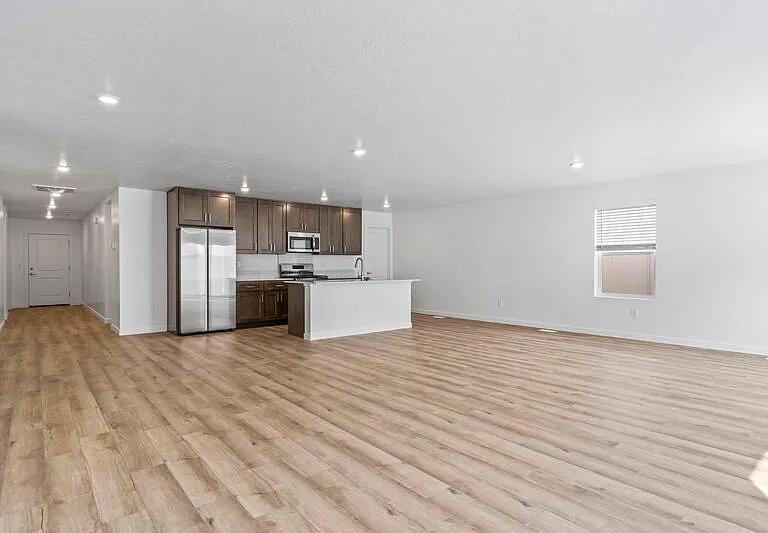 6743 W Yoke St — Photo 12