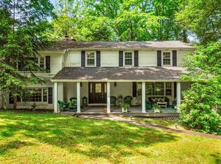 3049 Fernwood Ln, Allison Park, PA 15101