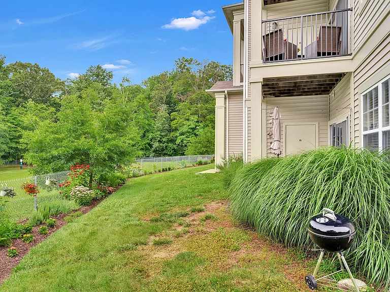 Beautiful landscaping throughout community