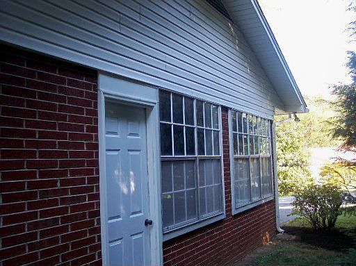 5th image of 2349 Sentell Dr