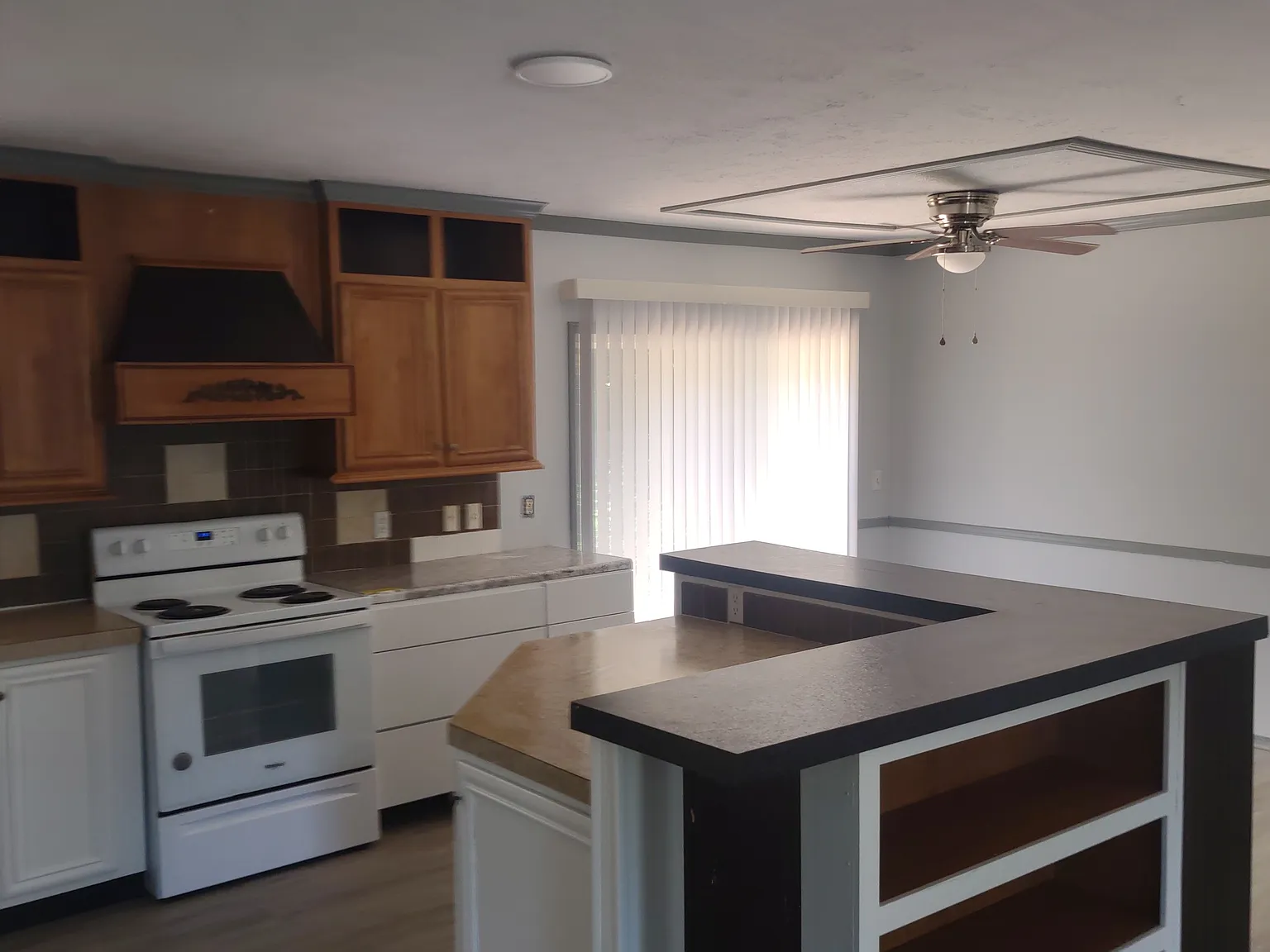 3 bed, 1188 sqft, $1,350 — Photo 4