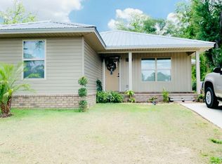 2838 Booker St, Marianna, FL 32448