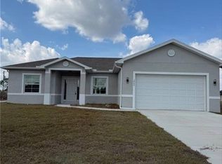 1923 Richmond Ave N, Lehigh Acres, FL 33972