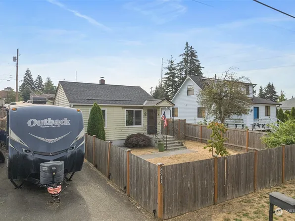 8311 S I Street, Tacoma, WA 98408