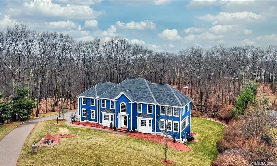 1st image of 238 Knollwood Dr