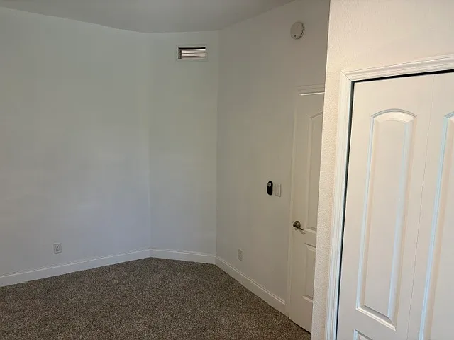 408 S Riverside Dr #5 — Photo 13