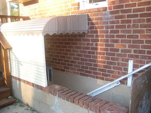 4th image of 8 Croyden St