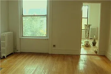 Rented by R New York