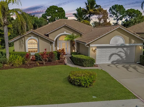 1305 SW Briarwood Drive, Port St Lucie, FL 34986