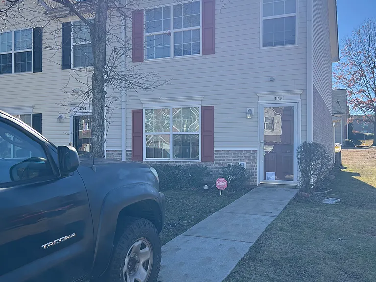 1761 Fielding Way — Photo 25