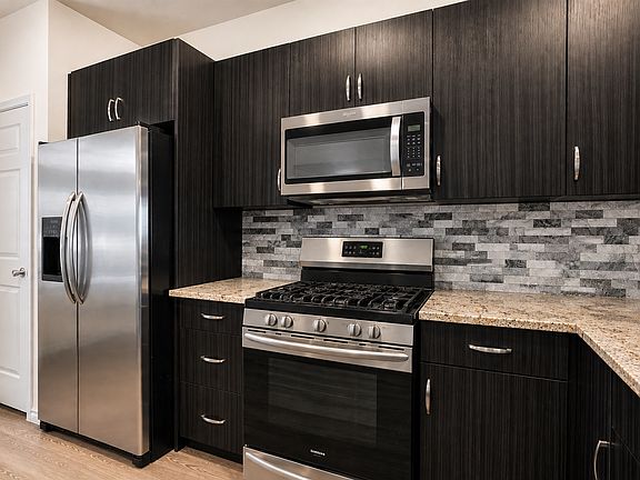 3rd image of 23831 Pebworth Pl