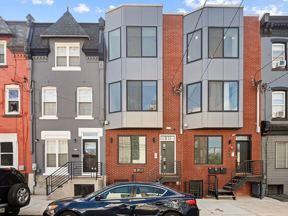 2524 Cecil B Moore Ave #1