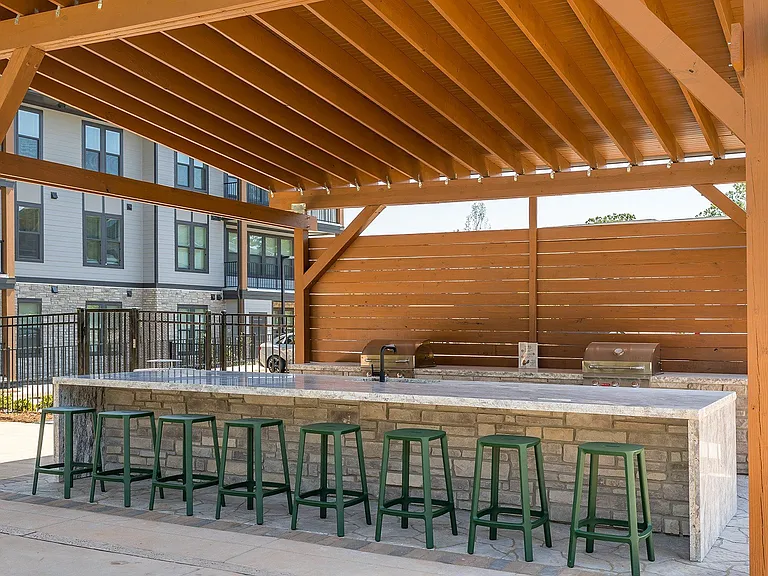Populus Westside Apartments — Photo 30