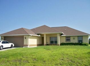 3204 35th St SW, Lehigh Acres, FL 33976