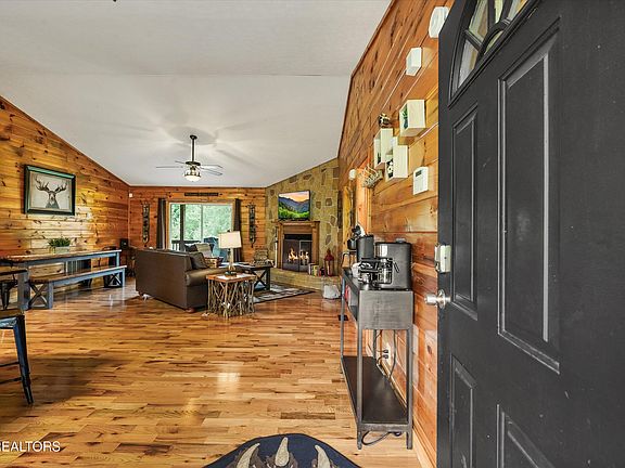 4th image of 1417 Tiffany Cove Way