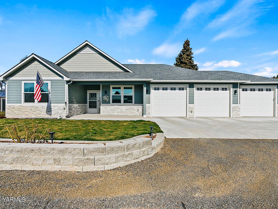 1st image of 12 N 96th Ave