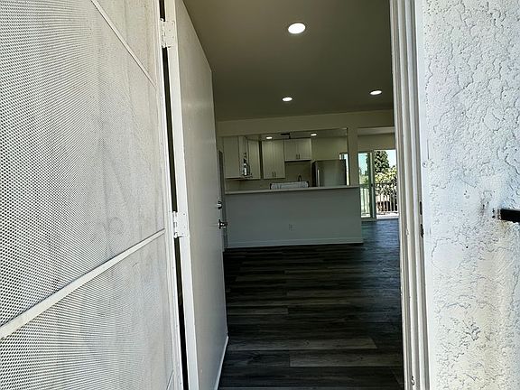 5th image of 5641 Newman St APT D