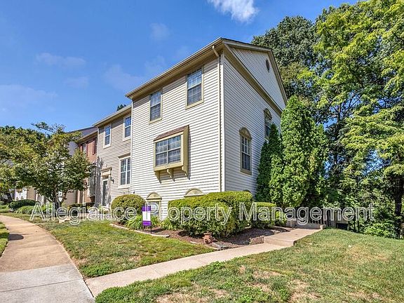 2nd image of 5743 Burke Towne Ct