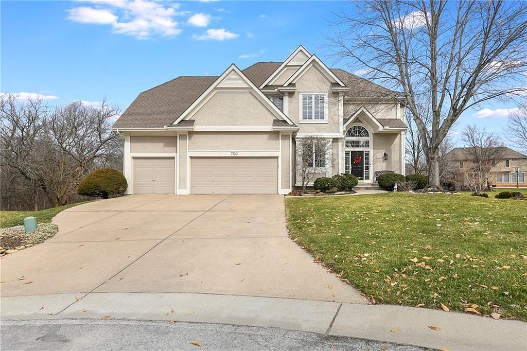 700 SW Springwater Ln, Lees Summit, MO 64081 MLS 2473376 Zillow