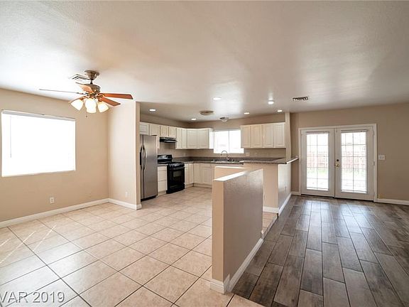 2nd image of 4961 Welter Ave