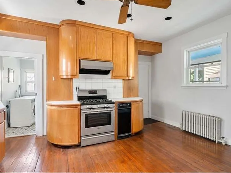11 Dorset St #1 — Photo 9