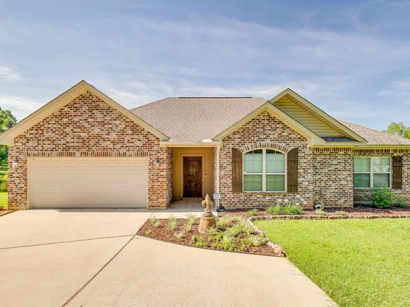 994 Brownlee Rd, Calhoun, LA 71225