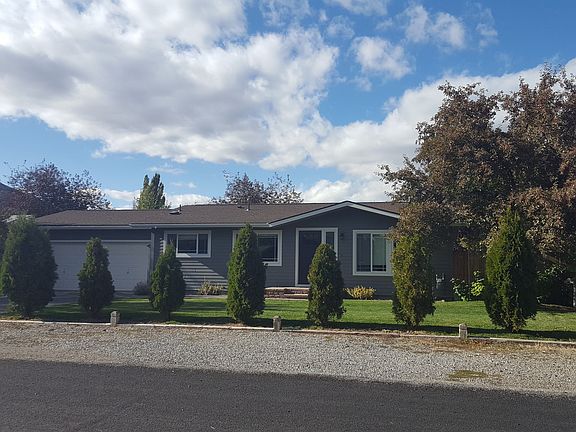 3rd image of 2831 Glenbrook Dr