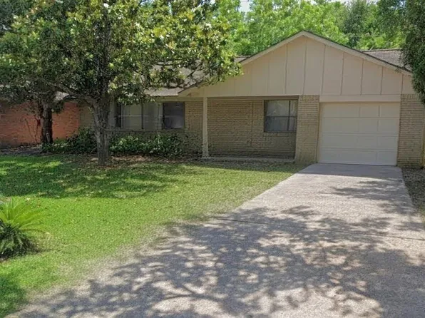 3005 Somerset Ave, Texas City, TX 77590