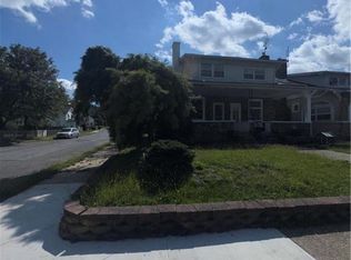 102 W Brookdale St, Allentown, PA 18103