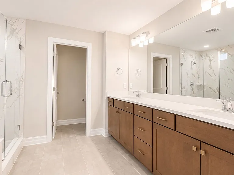 16628 Silver Brook Way — Photo 39