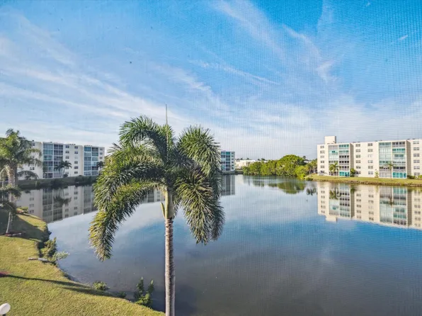 131 SE 3rd Avenue #302, Dania Beach, FL 33004