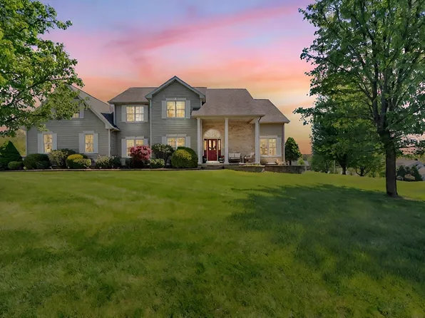 39 Rachael Ter, Westfield, MA 01085