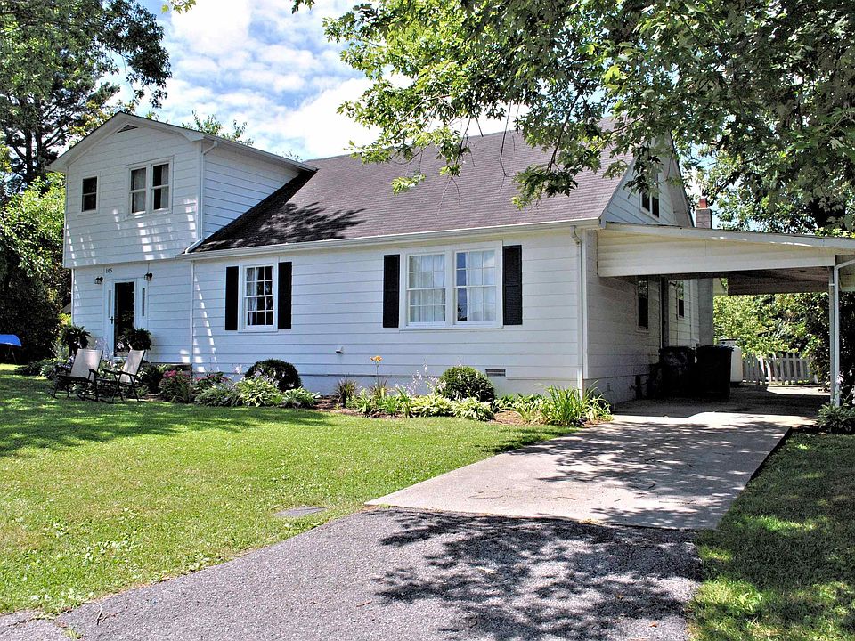 1st image of 105 S Hill Dr