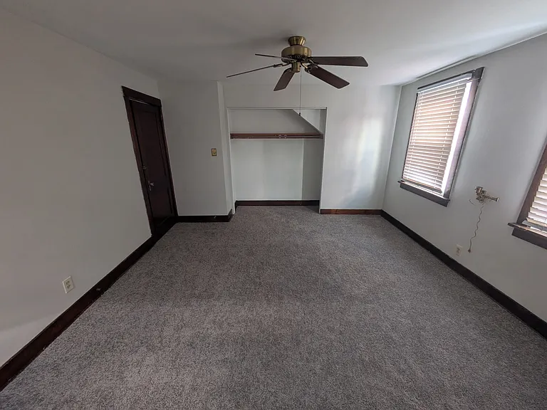 3934 Hoosac St #1 — Photo 27