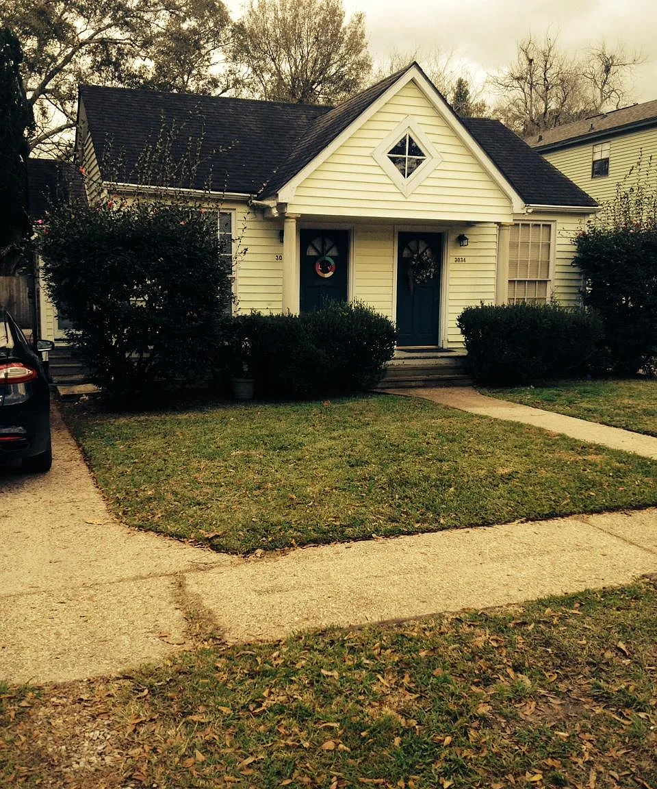 2 bed, 925 sqft, $1,600 — Photo 1