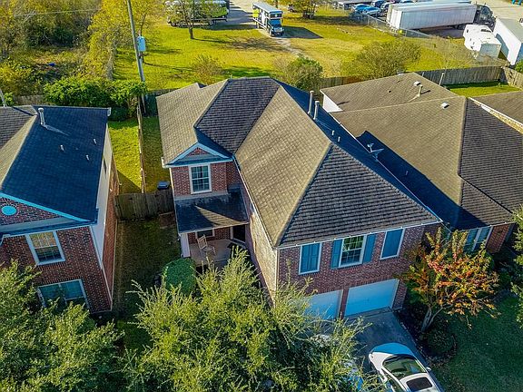 2nd image of 20819 Balmoral Glen Ln