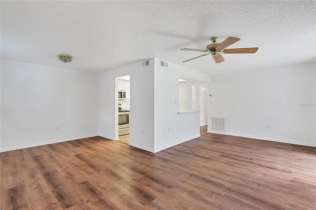 2 bed, 2.0 bath, 960 sqft, $1,500 — Photo 1